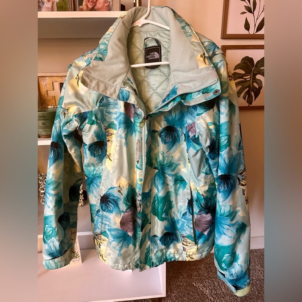 North face ski jacket - or arm winter jacket